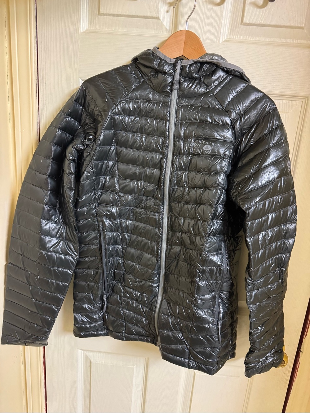 Mountain Hardwear Ghost Whisperer Hooded Jacket- Mens Medium